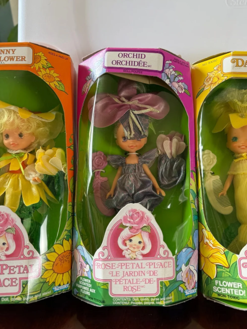 Complete 1984 Rose Petal Place Collection – Set of 6 Kenner Dolls + Playsets & Accessories – Vintage Floral Doll Lot