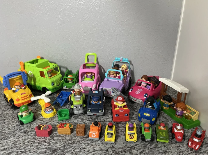 Huge Lot of 225 Fisher Price Little People Animals Disney Princess Barbie