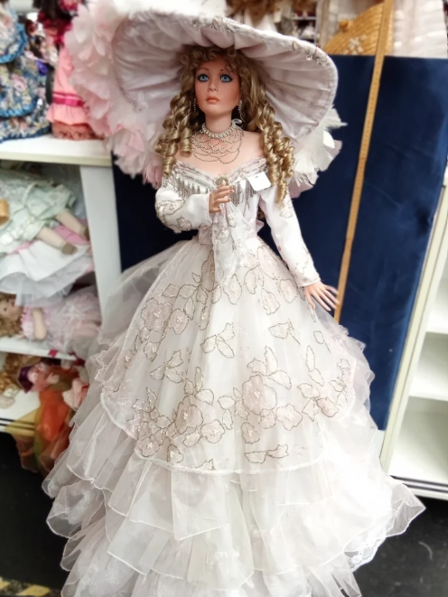 Rustie Limited Edition Porcelain Doll – Catalina – 110cm – 2003